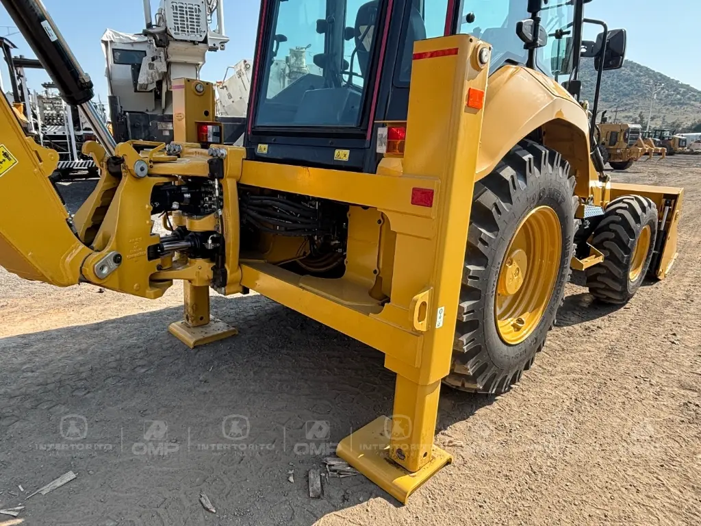 CAT 424 0415 (6).webp