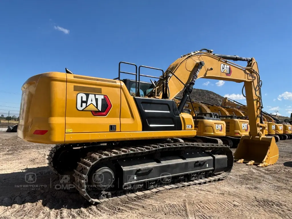 CAT 336 SIN USAR (2).webp