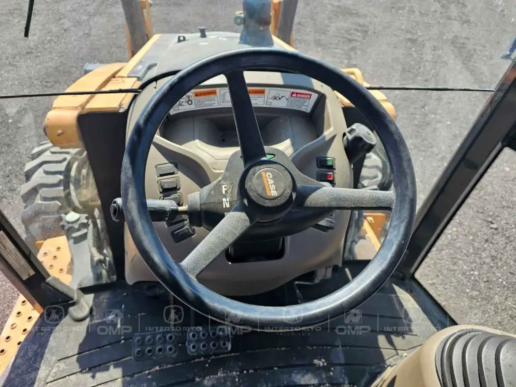 CASE 590 8620 (7).webp