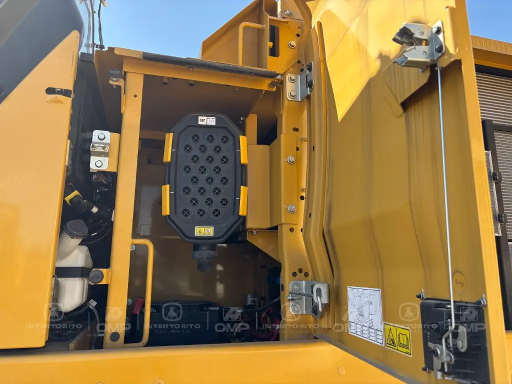 CAT 336 SIN USAR (14).webp