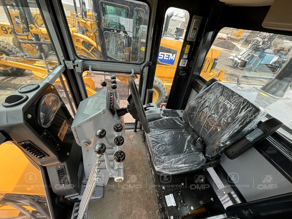 SEM 922F 0314 (16).webp