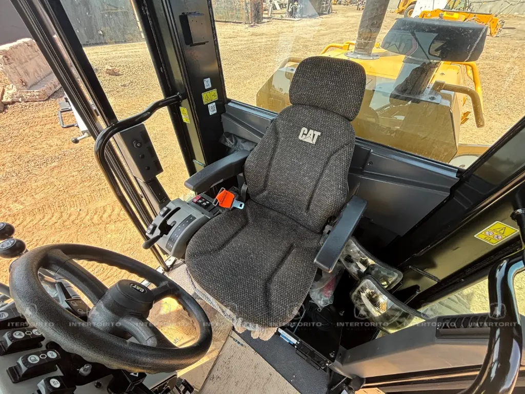 CAT 140GC 0469 (15).webp