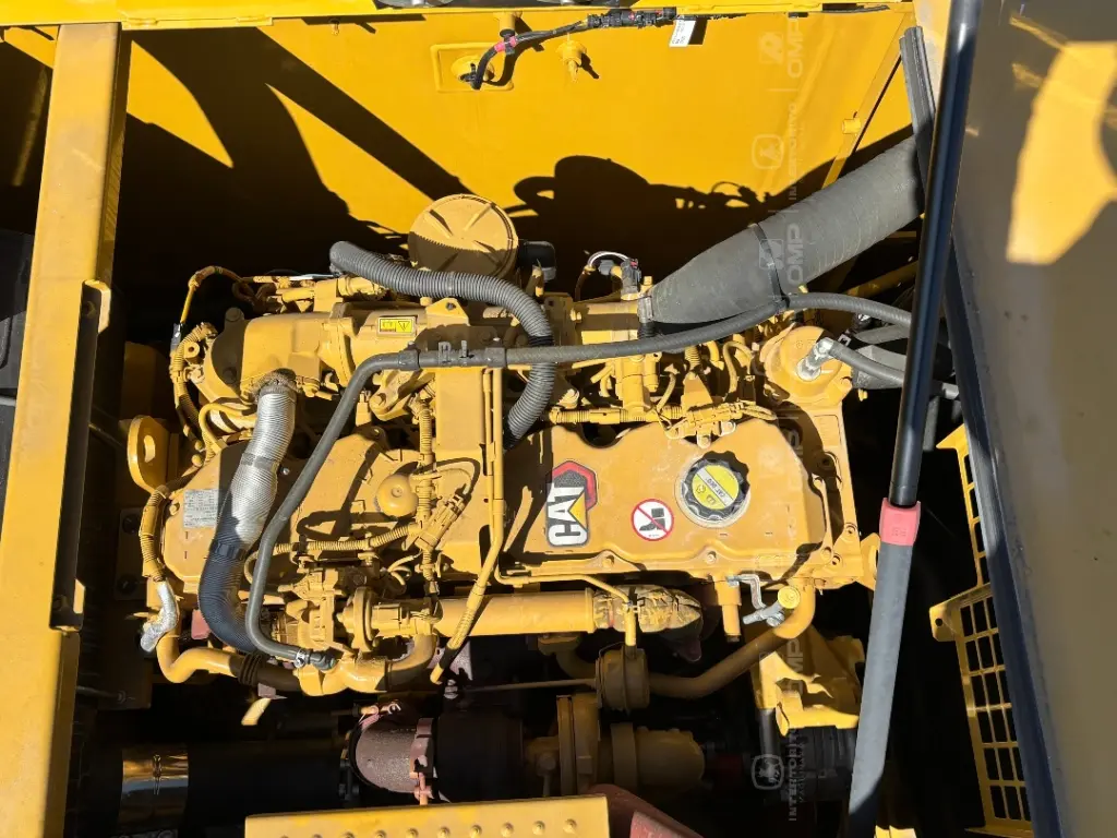 CAT 336 SIN USAR (15).webp