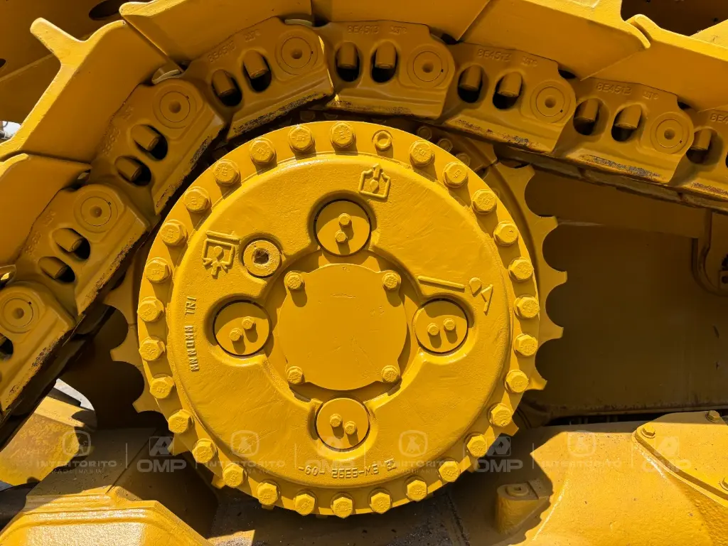 CAT D8 0394 (4).webp