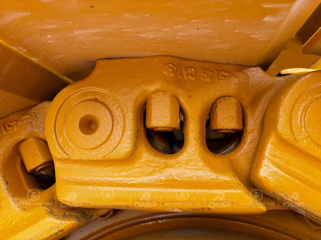 CAT D8R 6529 (14).webp