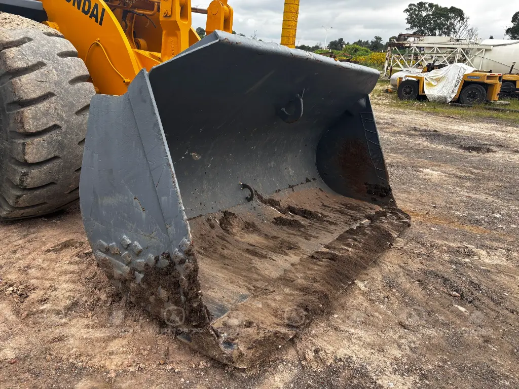 HYUNDAI HL780 - 3A (14).webp