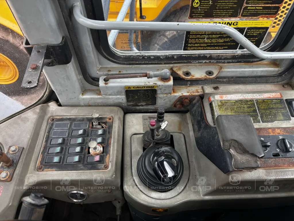 HYUNDAI HL780 - 3A (1).webp