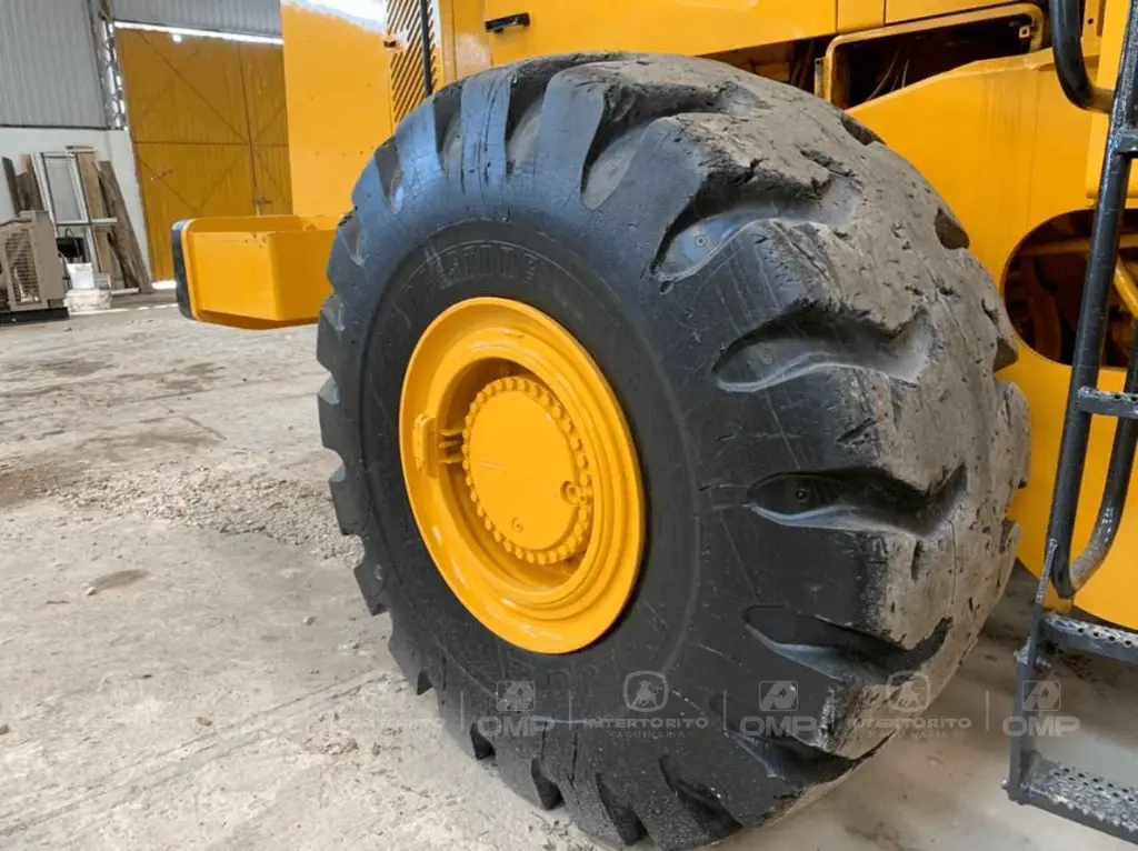 4 CARGADOR HYUNDAI HL 780 7A (11).webp