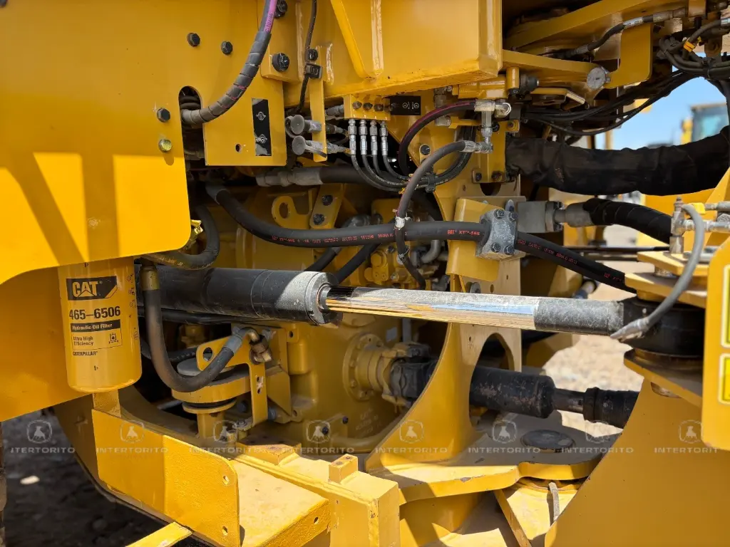 CAT 966GC 0390 (10).webp