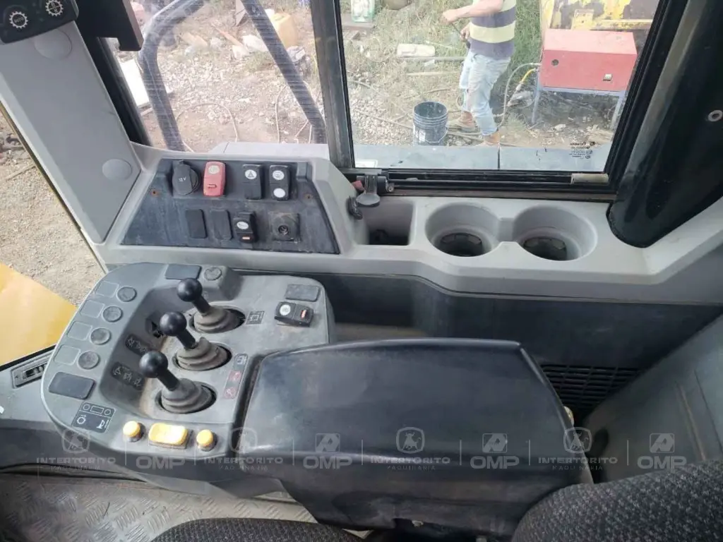 CAT 950M 0165 (16).webp