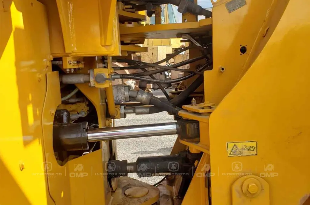 CAT 950M 0165 (15).webp