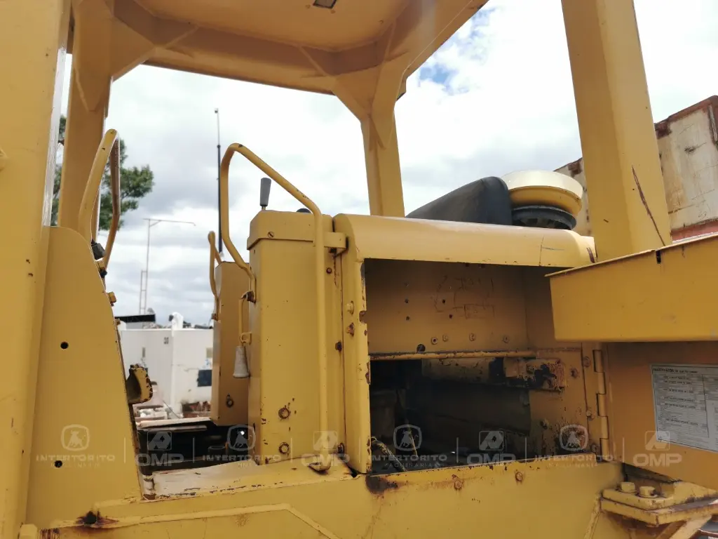 CAT_941B_5823 (7).webp