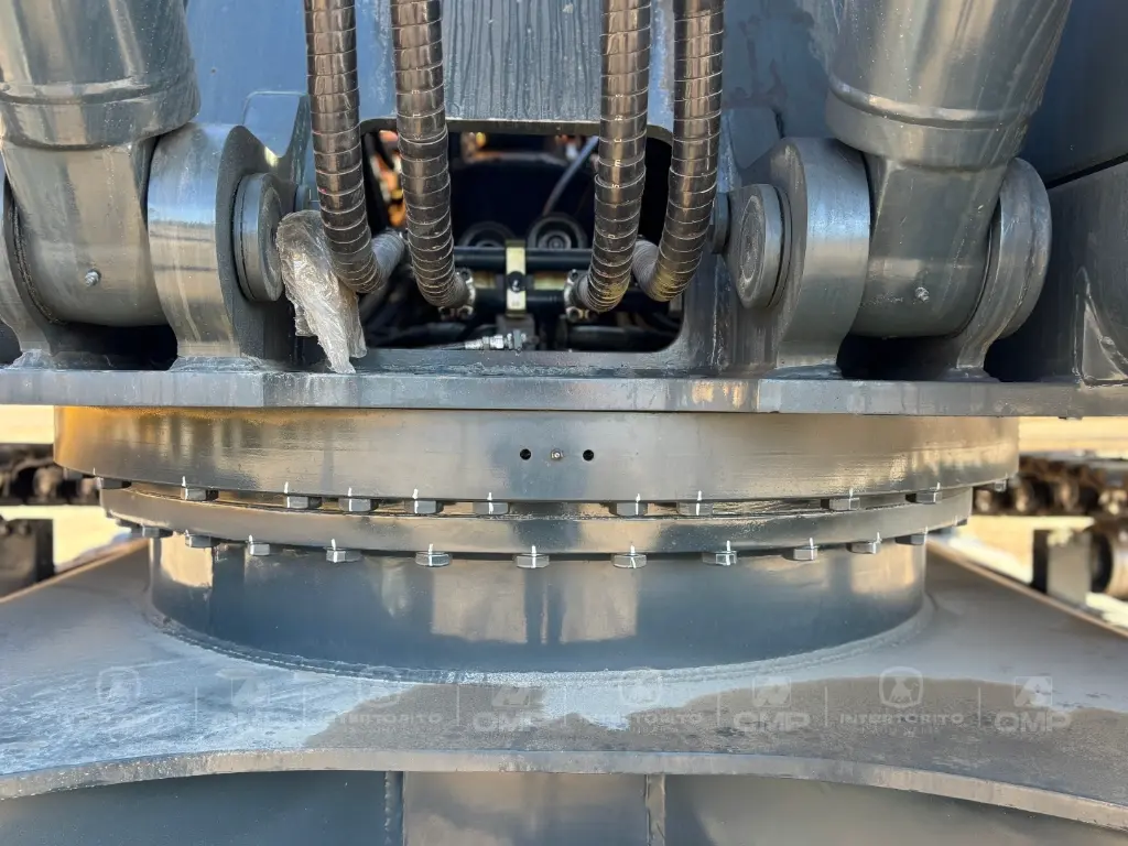 HYUNDAI R240L 0006 (11).webp