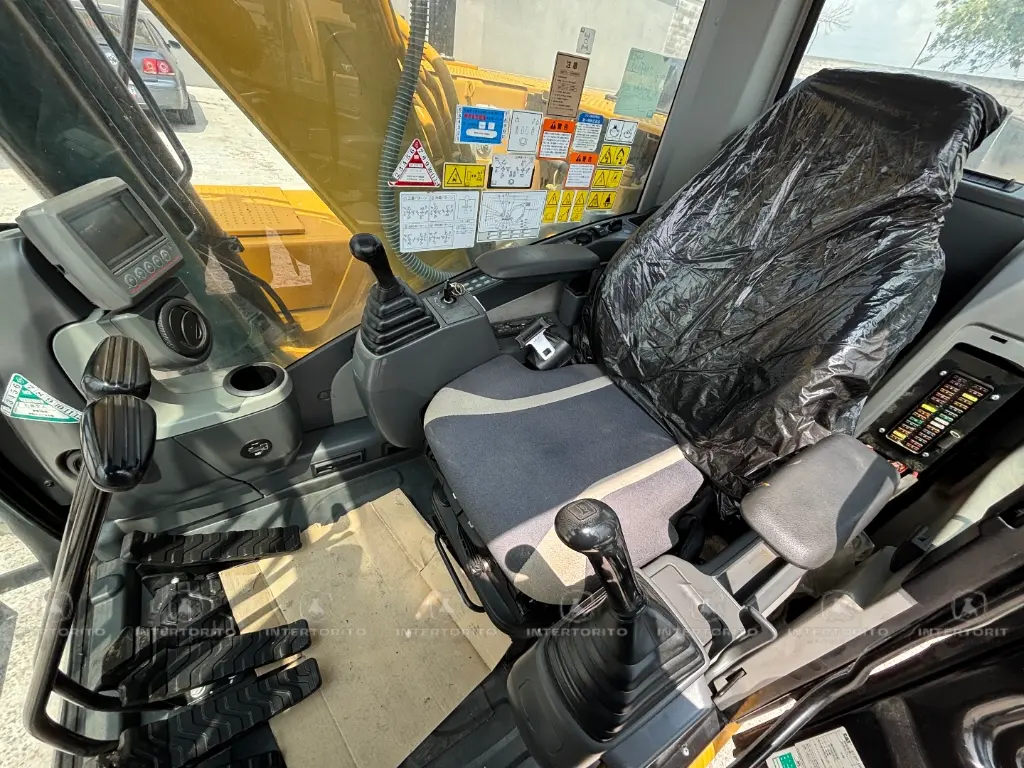CAT 312FGC 0561 (17).webp