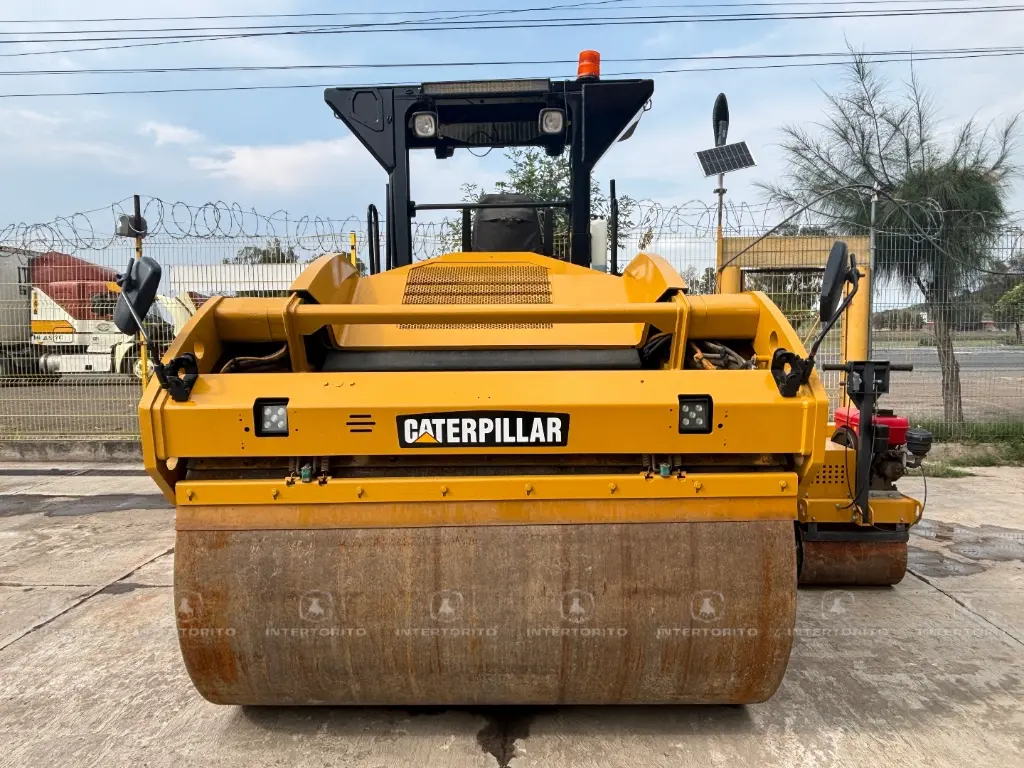 CAT CB64 0269 (3).webp