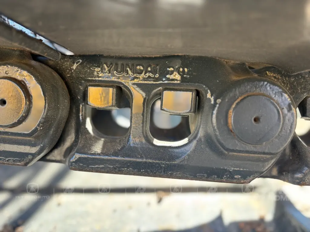 HYUNDAI R240L 0006 (9).webp