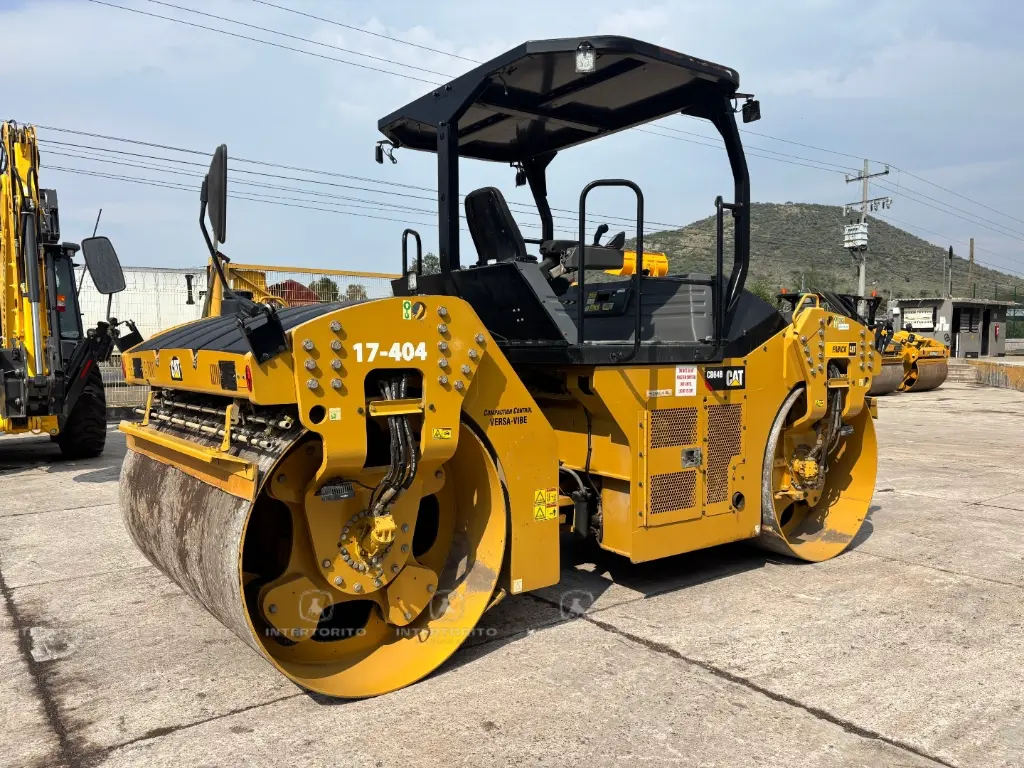 CAT CB64B 0102 (6).webp