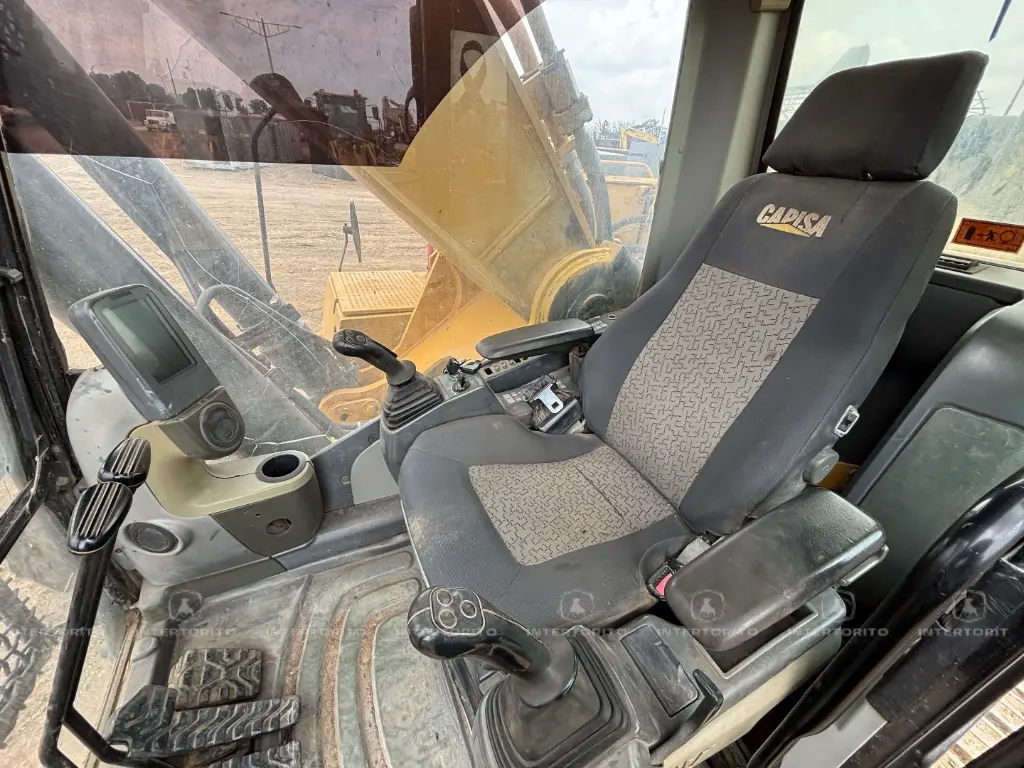 CAT 349DL 0638 (18).webp