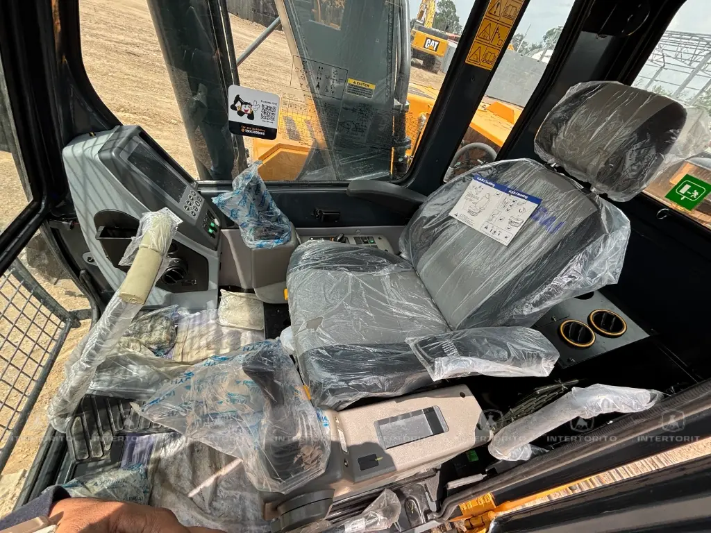 HYUNDAI R245 (21).webp