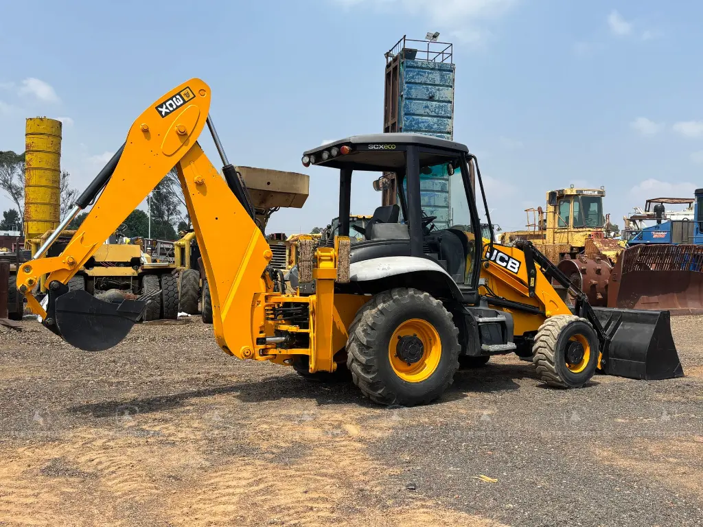 JCB 3CX 4708 (9).webp