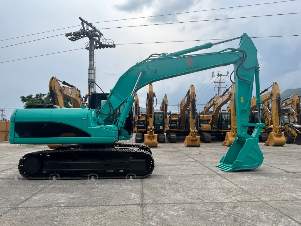 CAT 320D 7650 (2).webp