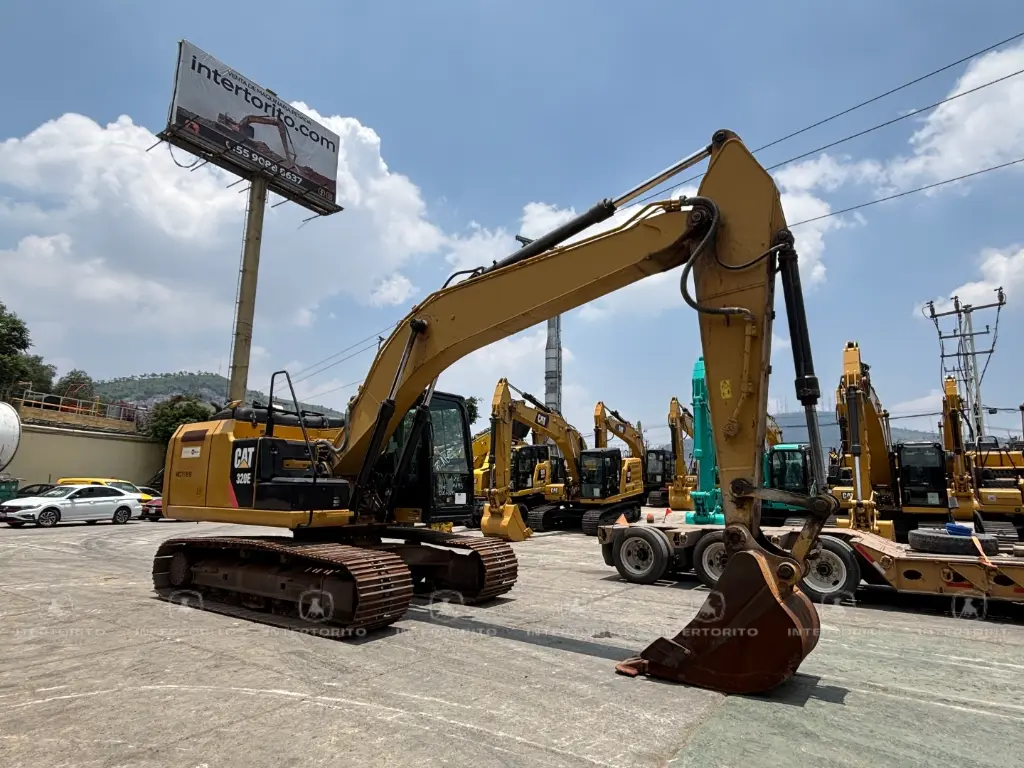 CAT 320E 0695 (1).webp
