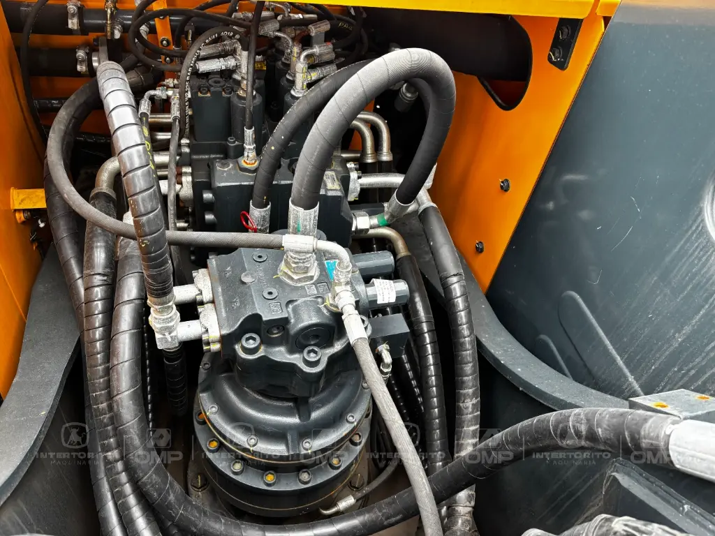HYUNDAI R215L 7891 (12).webp