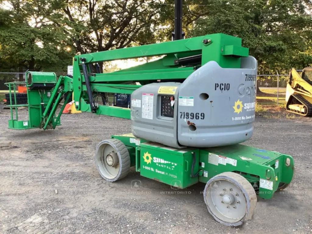 GENIE Z40 23N (2).webp