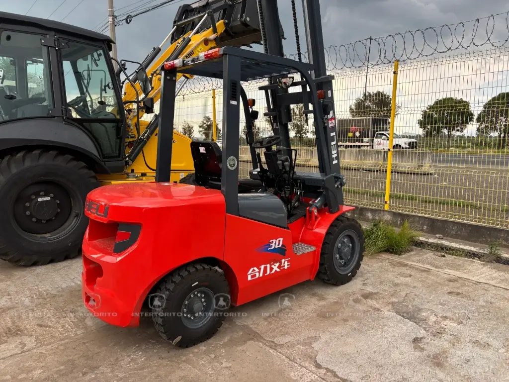 HELI CPC30 (4)_13_11zon.webp