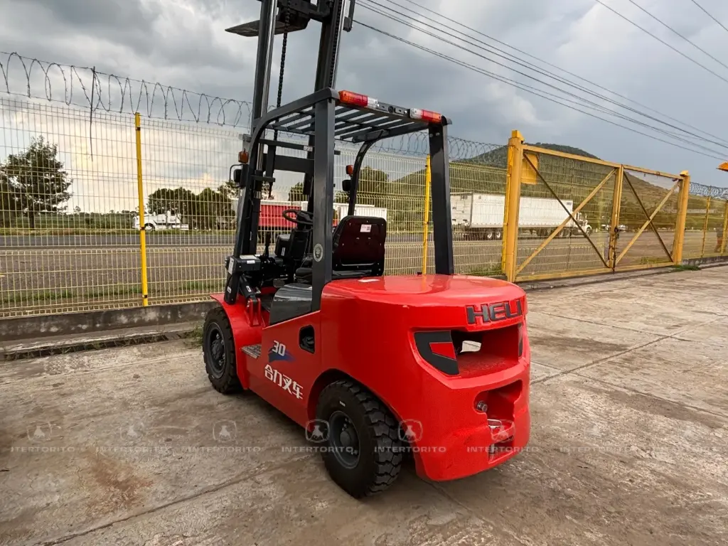 HELI CPC30 (6)_1_11zon.webp