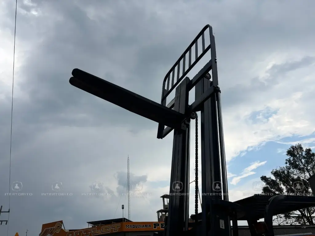 HELI CPC30 (10)_5_11zon.webp