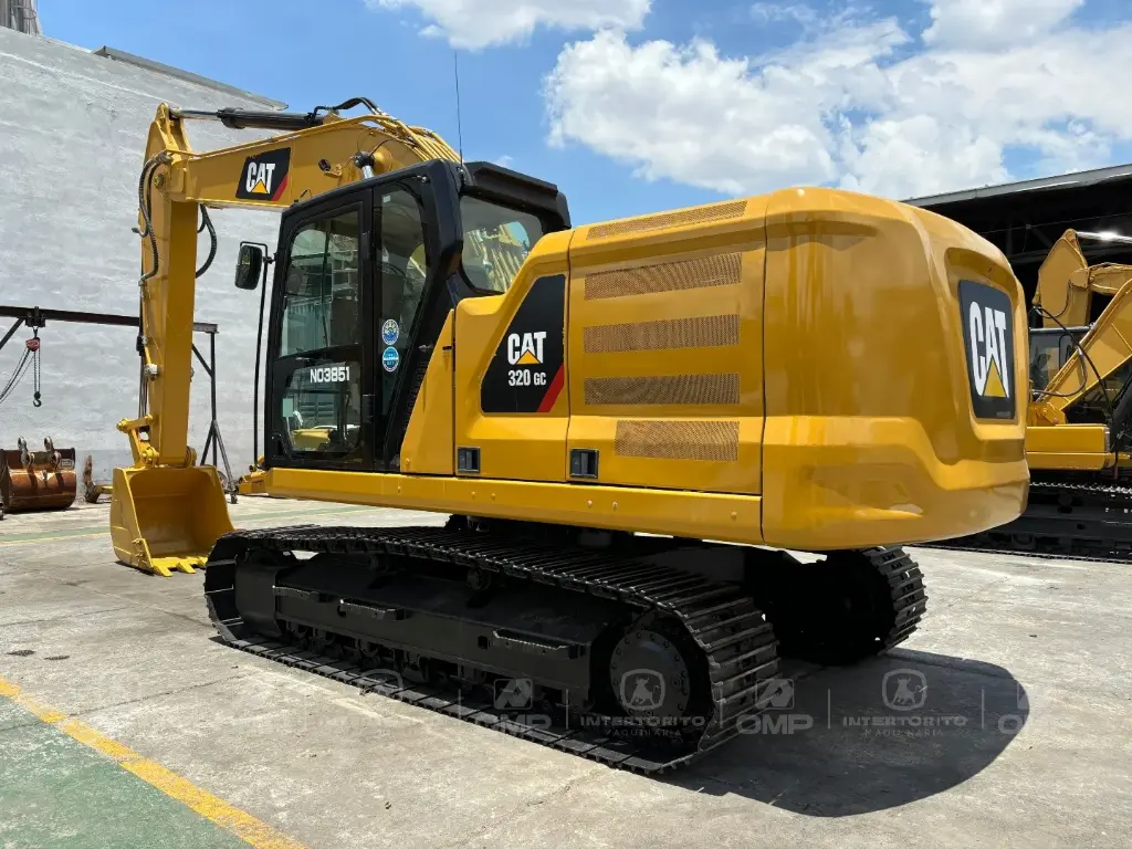 CAT 320GC 0003 (8)_8_11zon.webp