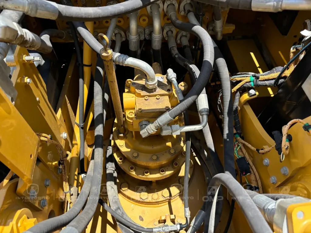 CAT 320GC 0003 (13)_13_11zon.webp