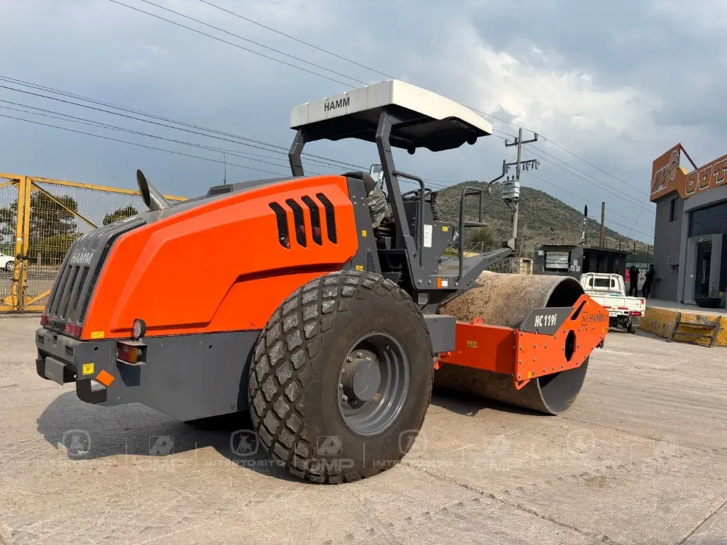 HAMM (1)_1_11zon.webp