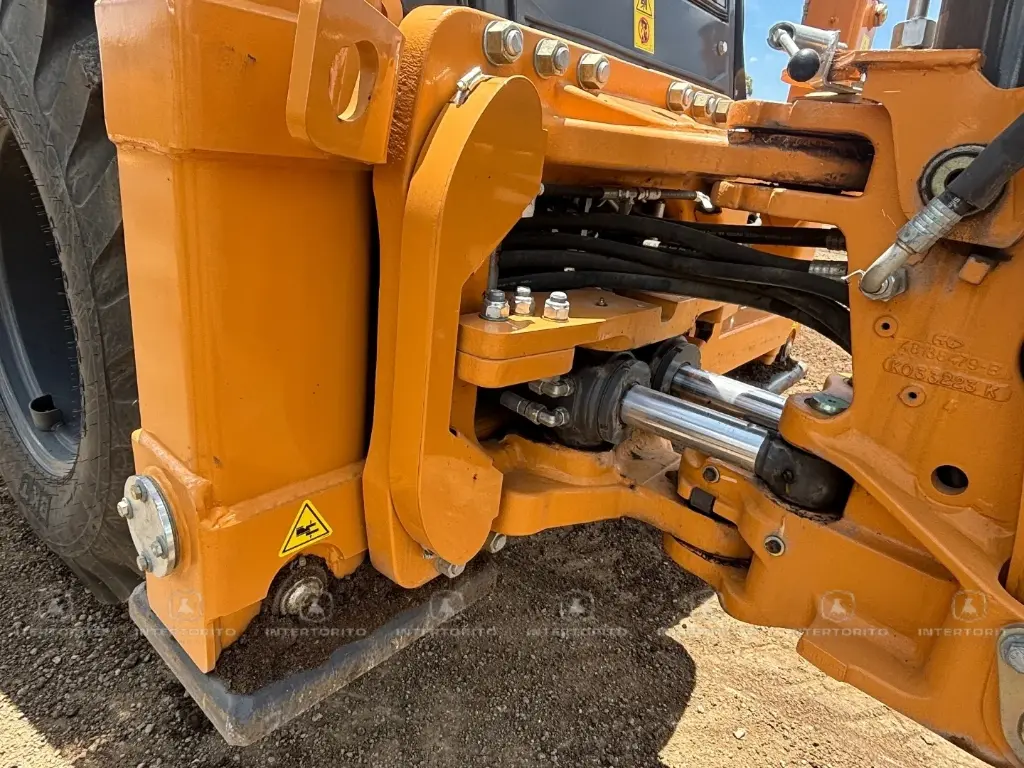 CASE 570 (10)_5_11zon.webp