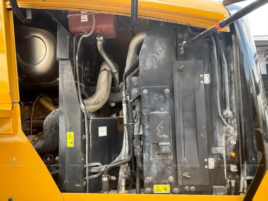 CAT 938M 6356 (11)_1_11zon.webp