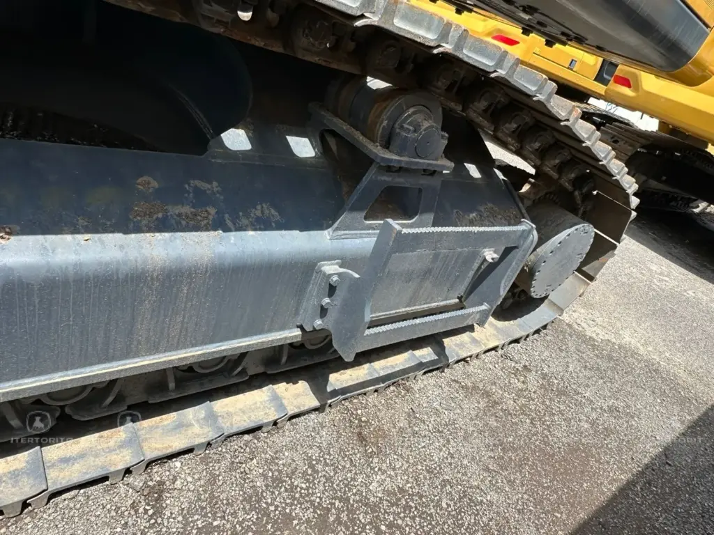 J DEERE 400E 0150 (15)_15_11zon.webp