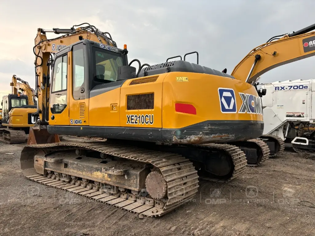 XCMG XE 210 (3).webp