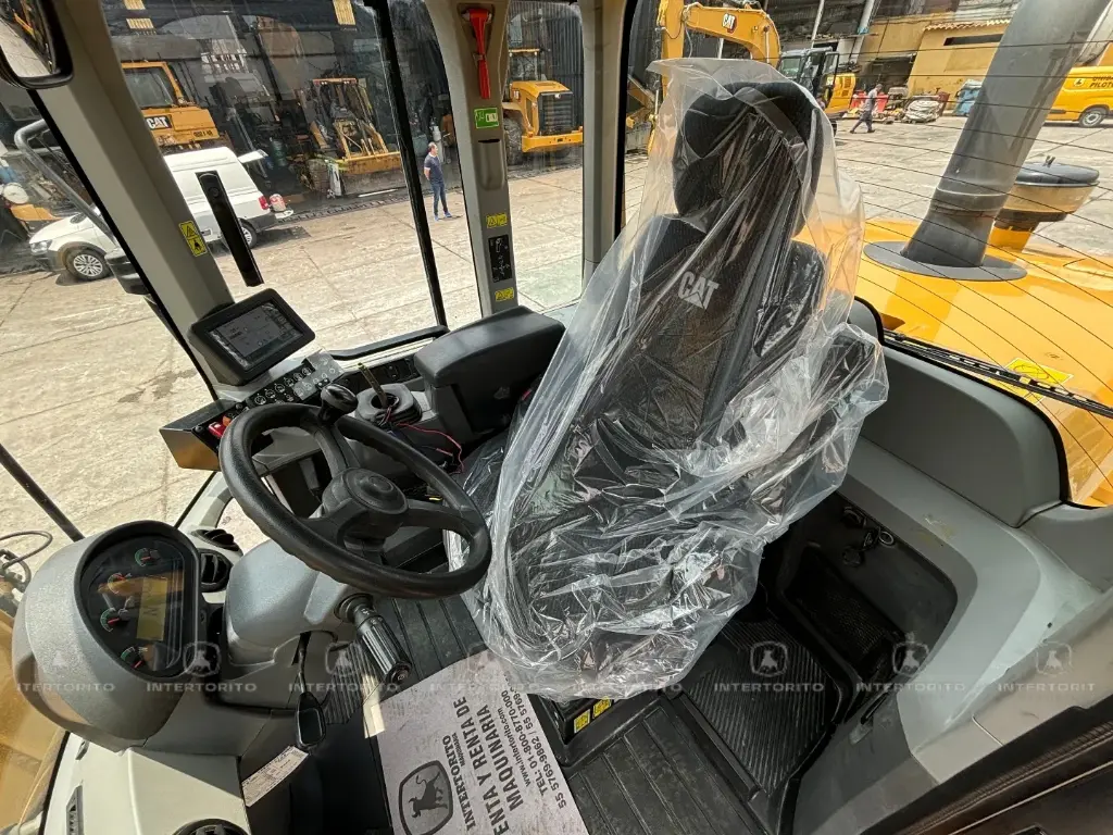 CAT 938M 5148 (16)_15_11zon.webp