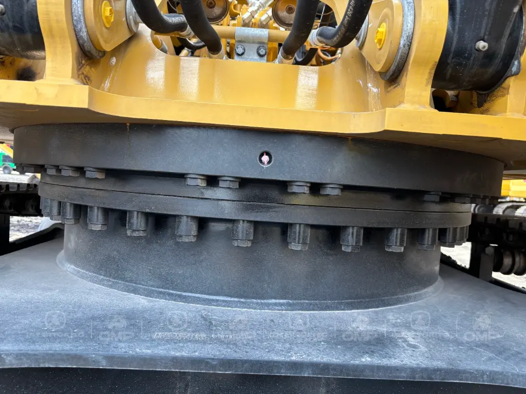 CAT 323GX 0053 (13).webp