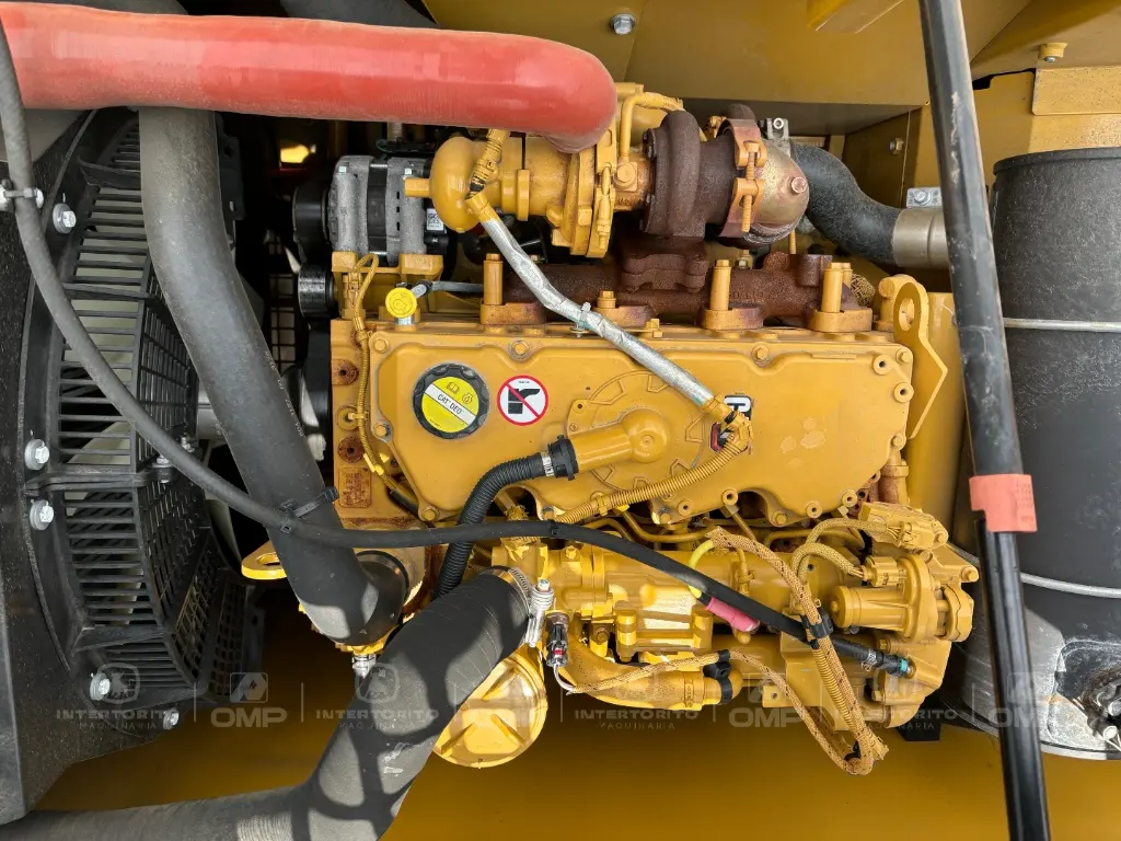 CAT 323GX 0053 (8).webp