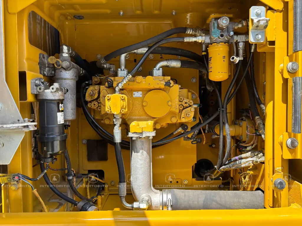 CAT 320E 4473 (13)_7_11zon.webp