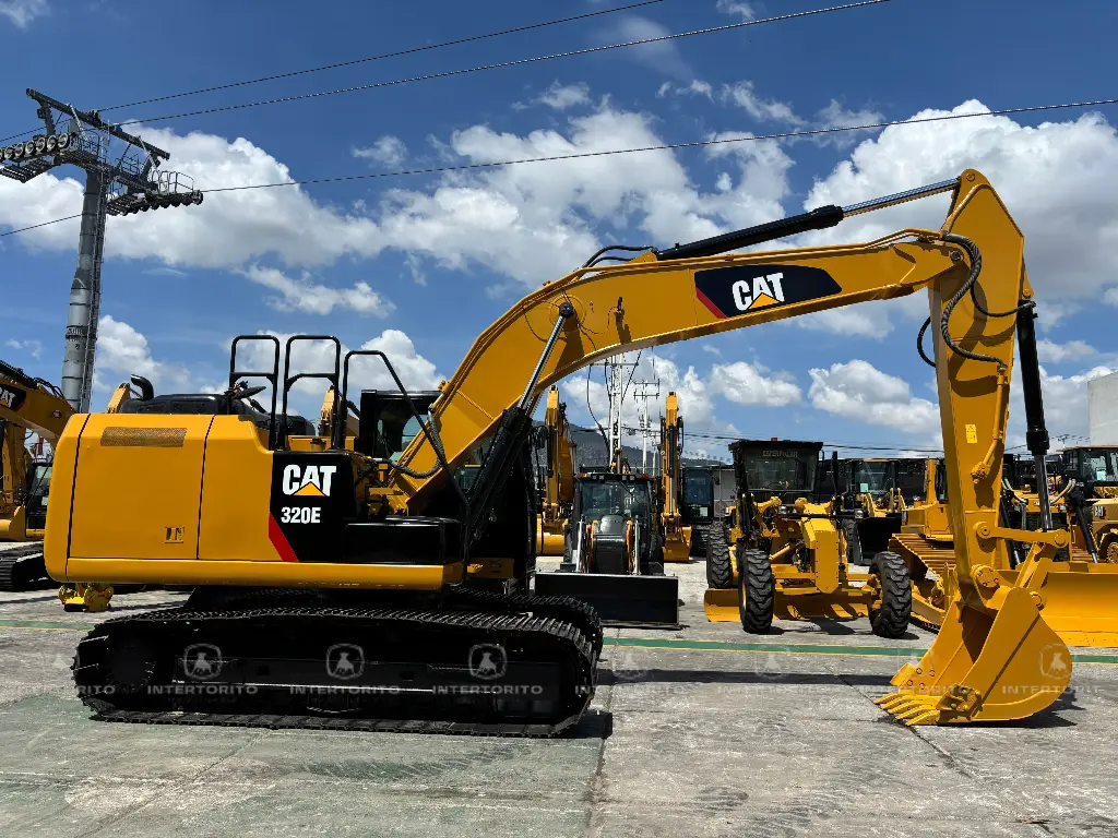 CAT 320E 0695 (2)_2_11zon.webp