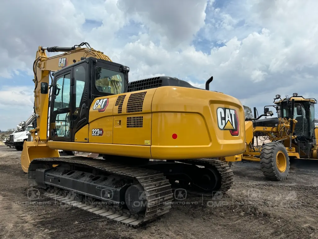 CAT 323GX 0053 (3).webp
