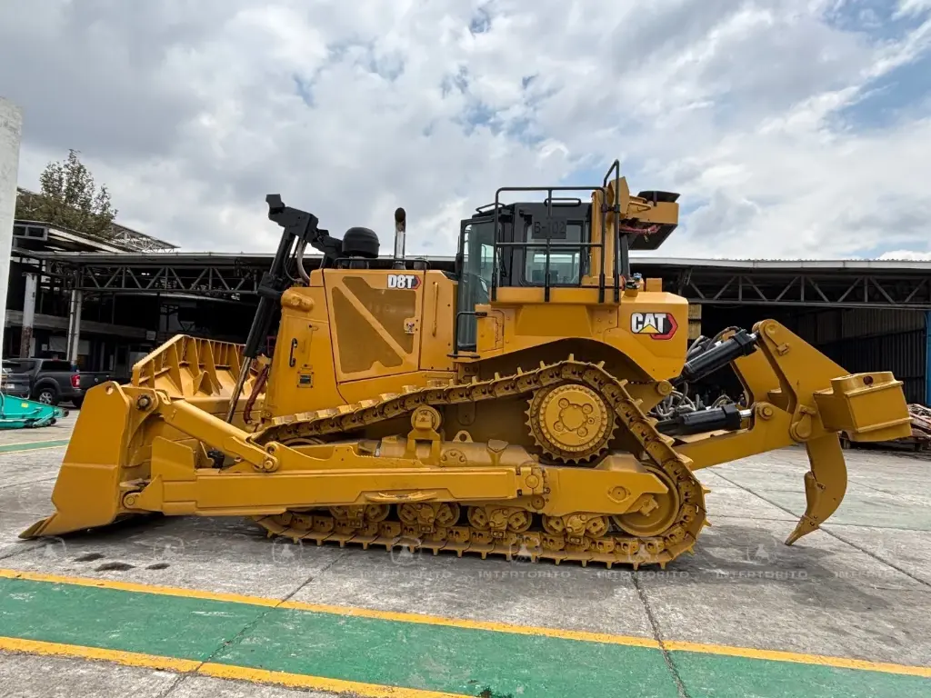 CAT D8T 1031 (7)_7_11zon.webp