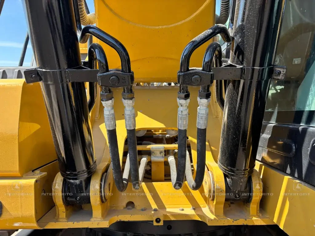 CAT 320GC 0351 (14)_14_11zon.webp