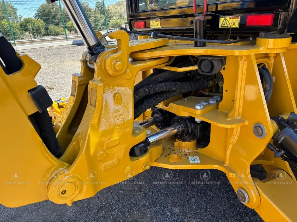 CAT 420E 1362 (6)_6_11zon.webp