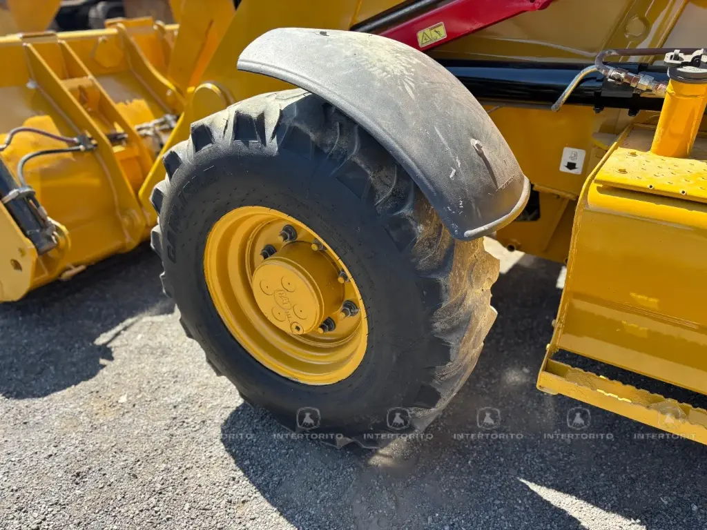 CAT 420E 1362 (17)_17_11zon.webp