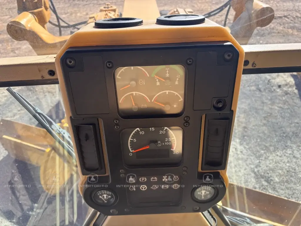 CAT 160H 0350 (14)_13_11zon.webp