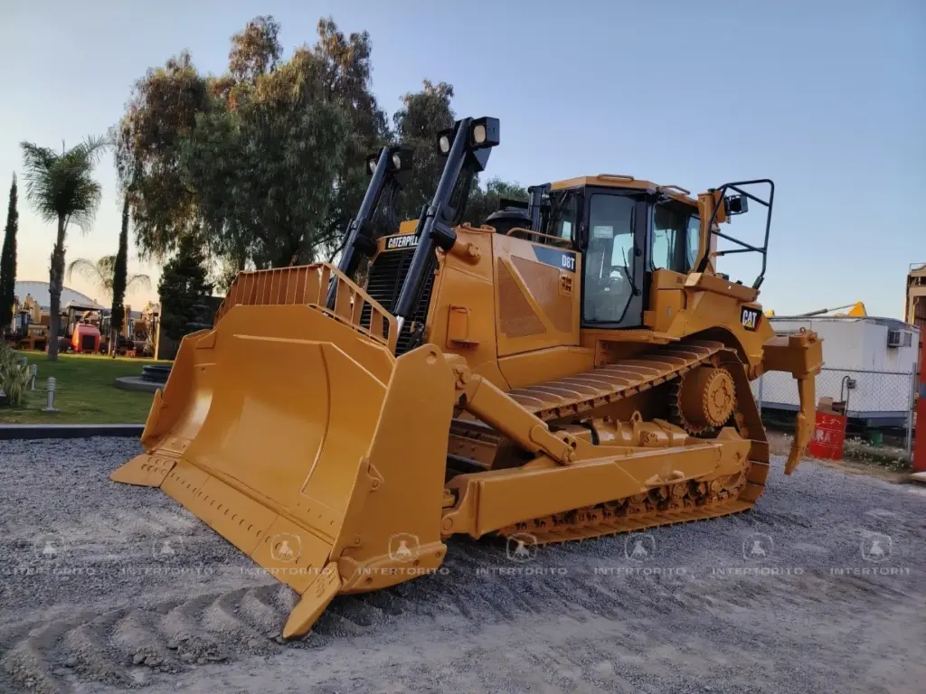 CAT D8T 0531 (9)_9_11zon.webp